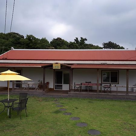 Joseph Tree Guest House Jeju Bagian luar foto